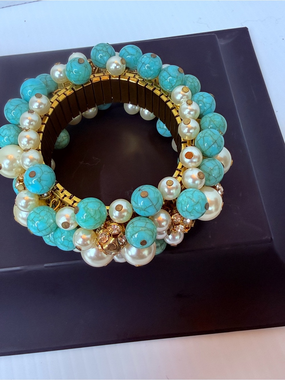 Joan Rivers Turquoise and Pearl Cluster Stretch Bracelet - Picture 4 of 4